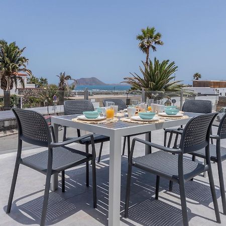 Apartment Holiday 2 Beachfront Corralejo By Holidays Home Экстерьер фото