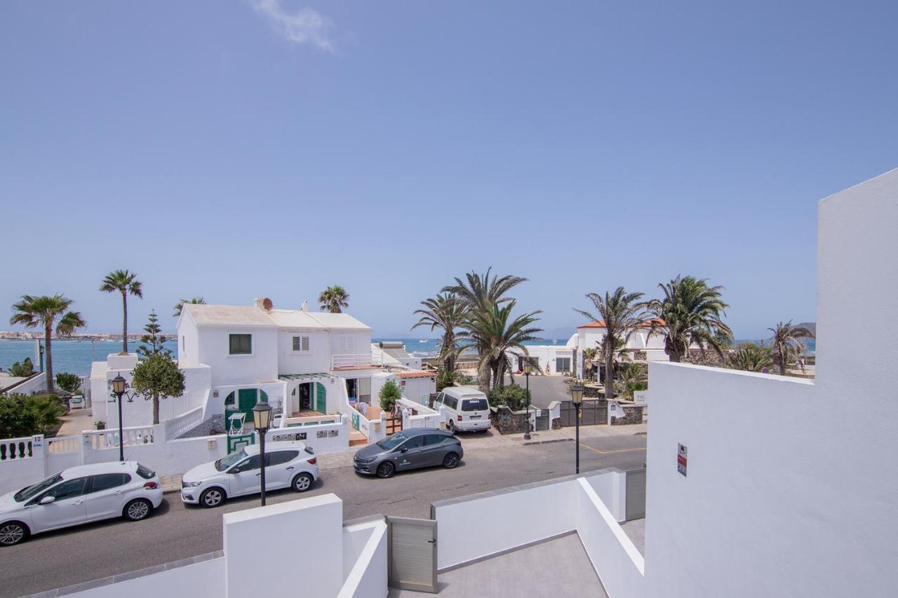 Apartment Holiday 2 Beachfront Corralejo By Holidays Home Экстерьер фото